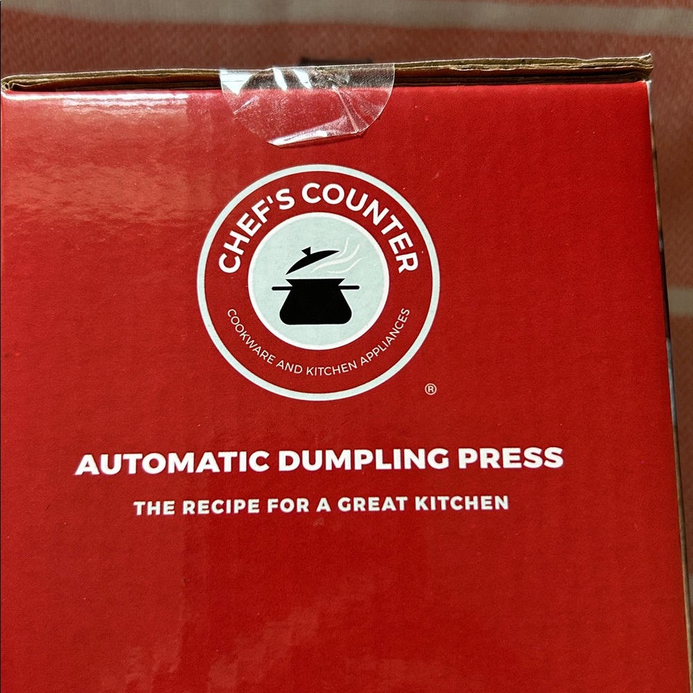 Red Automatic Dumpling Press - Picture 3 of 3